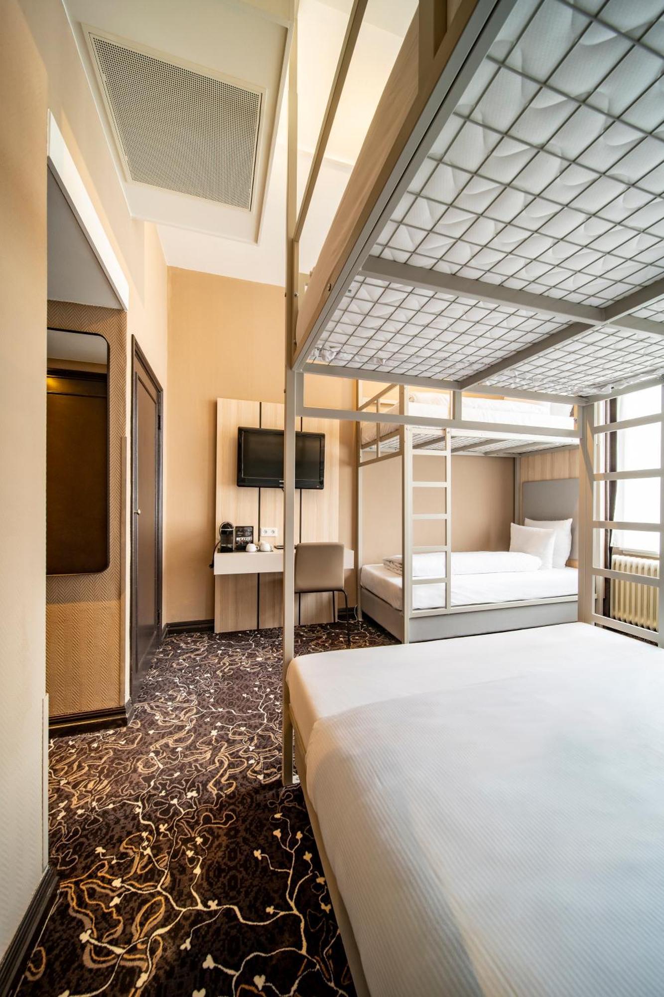 The Alfred Hotel Άμστερνταμ Εξωτερικό φωτογραφία