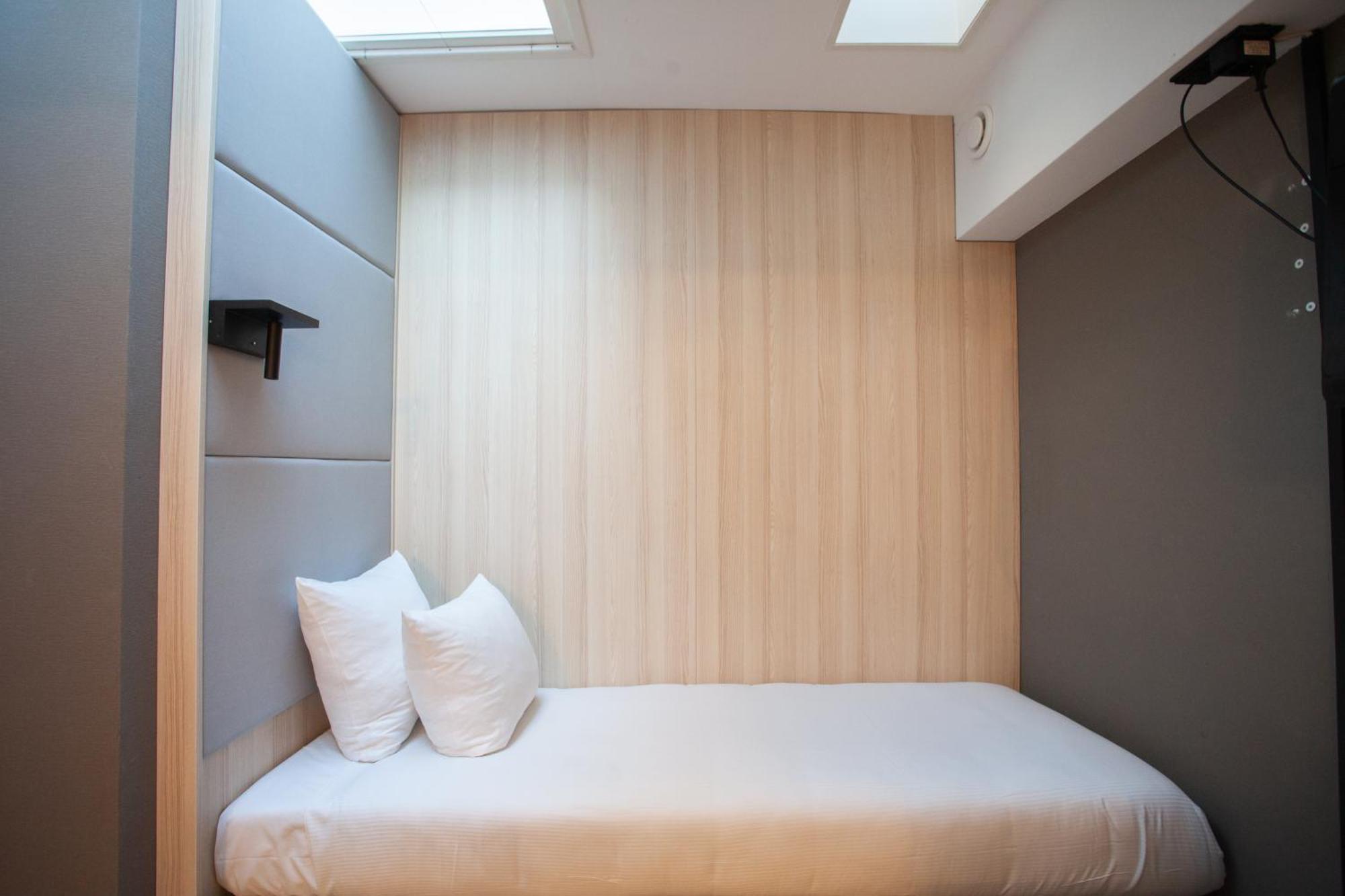 The Alfred Hotel Άμστερνταμ Εξωτερικό φωτογραφία