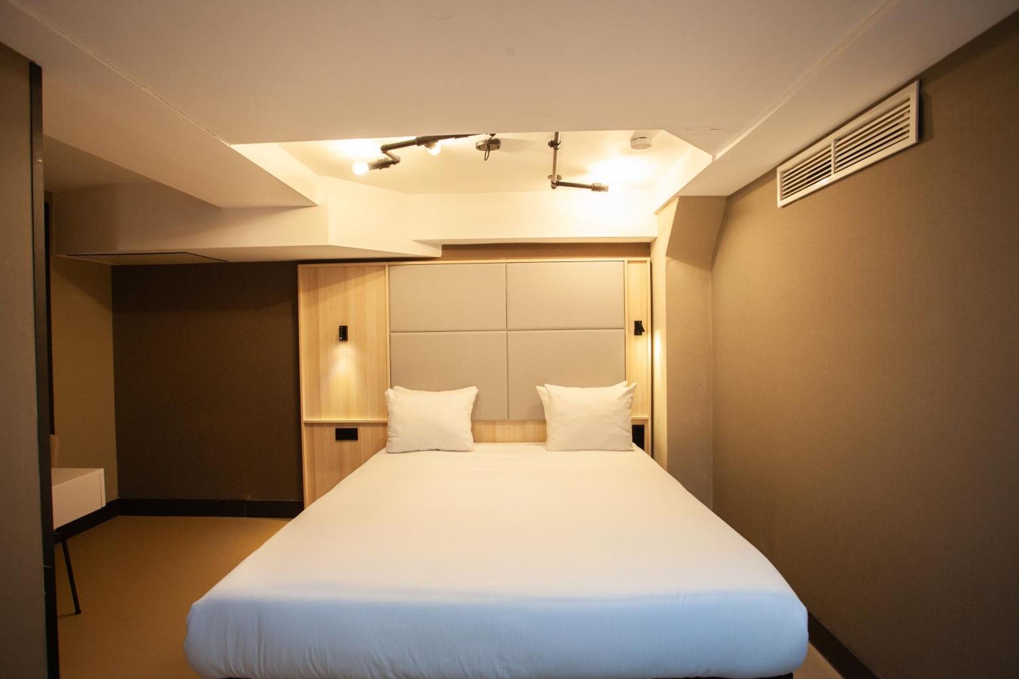 The Alfred Hotel Άμστερνταμ Εξωτερικό φωτογραφία